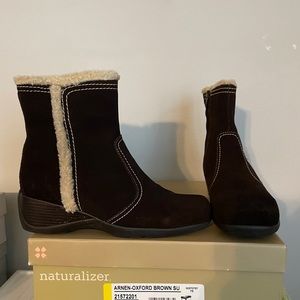 Suede boots